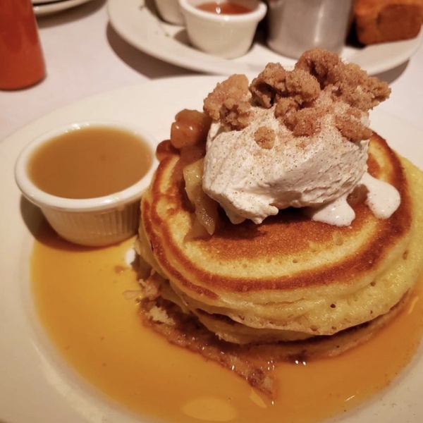 Apple Pie Pancakes